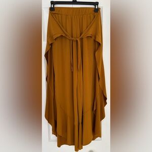 Zara Yellow pant with Tie Front and Ruffled Details